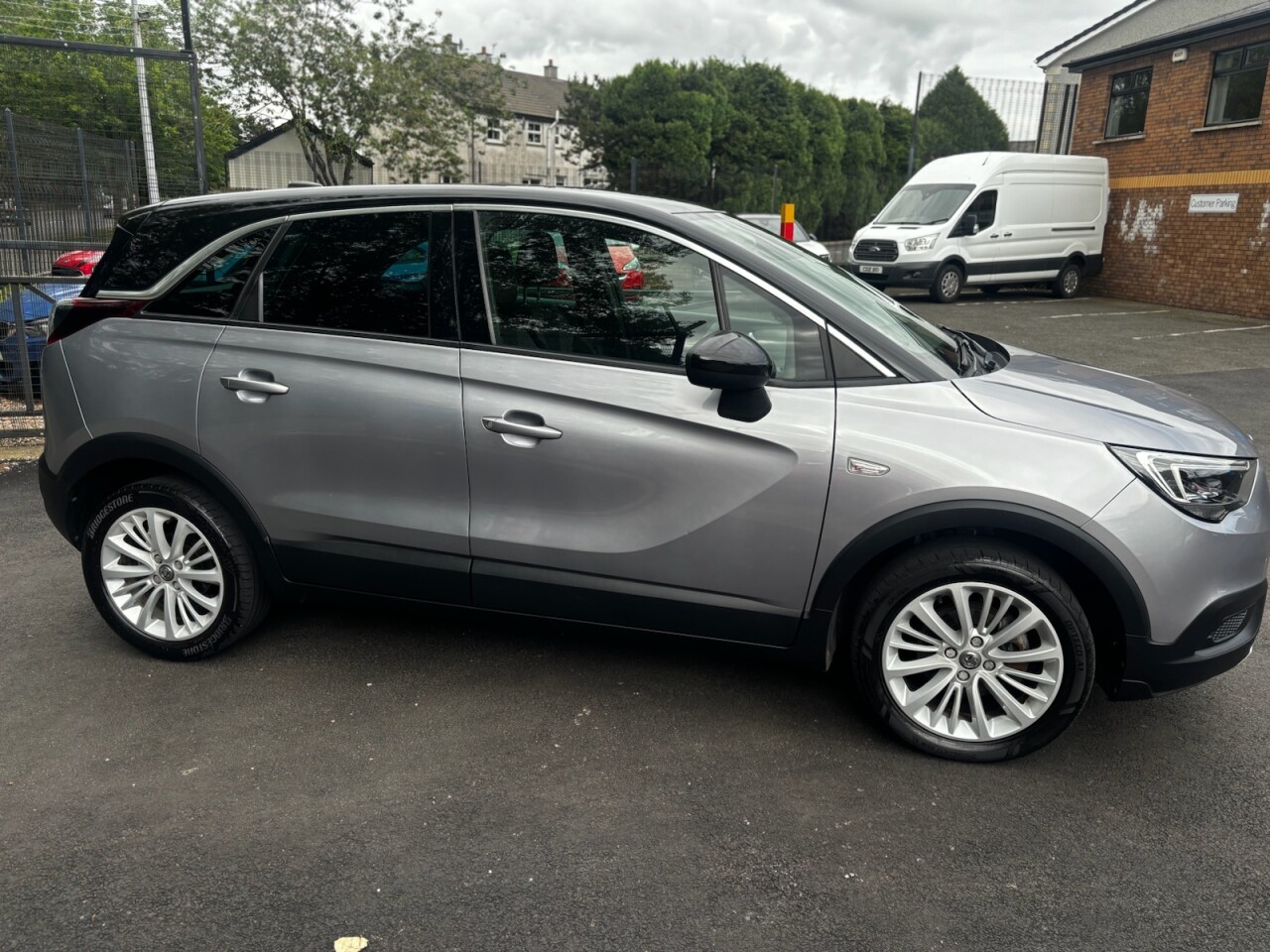 2020 VAUXHALL CROSSLAND X 1.2 Turbo SRi Nav SUV 5dr Petrol Manual Euro 6 (s/s) (110 ps) - vehicle photo 8 for sale on PureCar