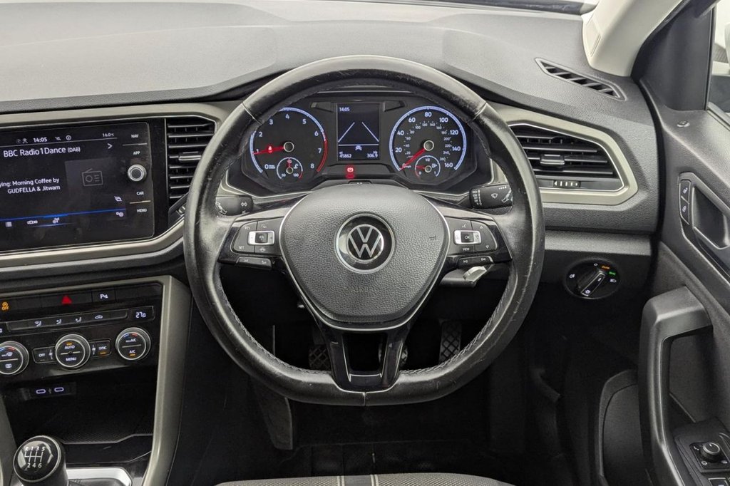 USED 2021 21 VOLKSWAGEN T-ROC 1.0 TSI Design SUV 5dr Petrol Manual Euro 6 (s/s) (110 ps) Car Play, Cruise, Sensors