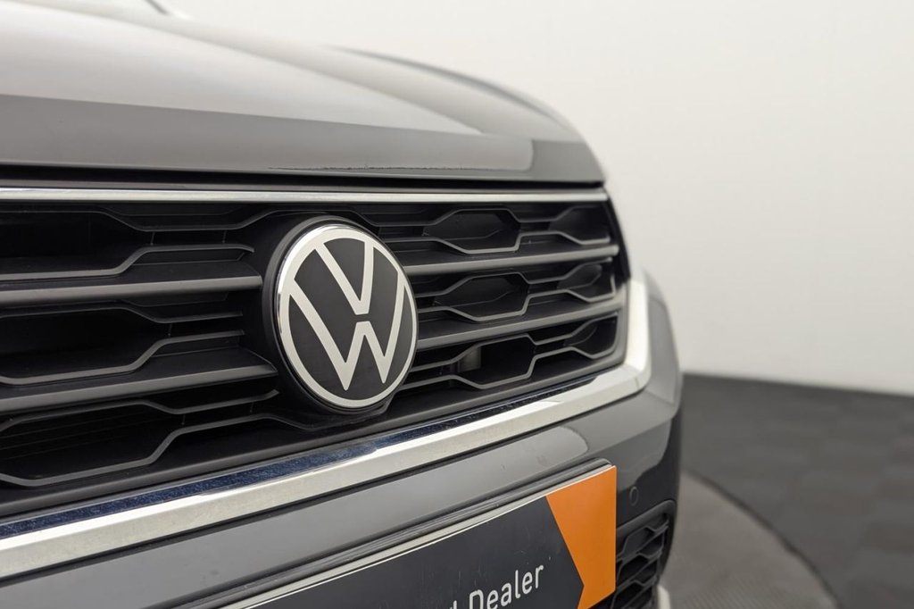 USED 2021 21 VOLKSWAGEN T-ROC 1.0 TSI Design SUV 5dr Petrol Manual Euro 6 (s/s) (110 ps) Car Play, Cruise, Sensors