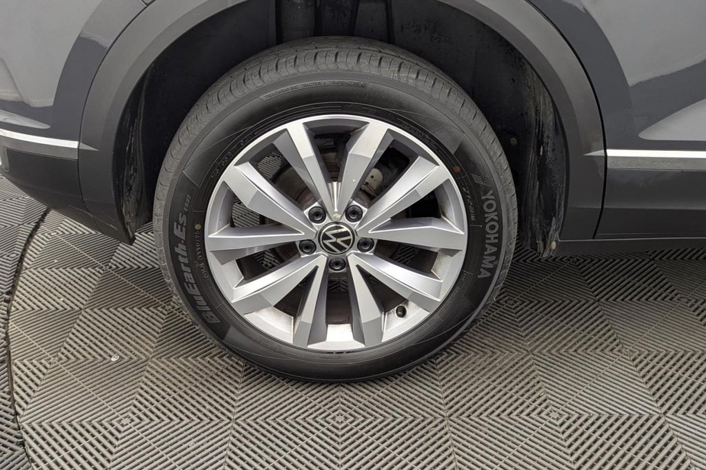 USED 2021 21 VOLKSWAGEN T-ROC 1.0 TSI Design SUV 5dr Petrol Manual Euro 6 (s/s) (110 ps) Car Play, Cruise, Sensors