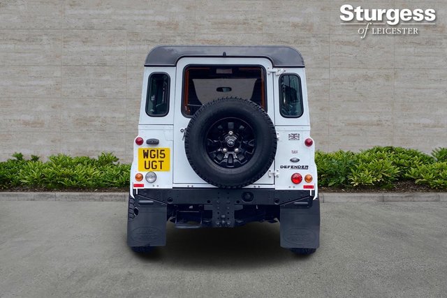 View our LAND ROVER DEFENDER 90