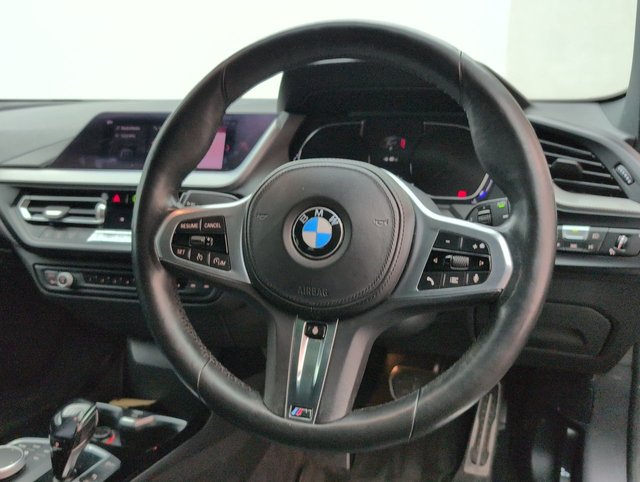USED 2019 69 BMW 1 SERIES 1.5 118i M Sport Auto 5dr CLICK+COLLECT / HOME DELIVERY