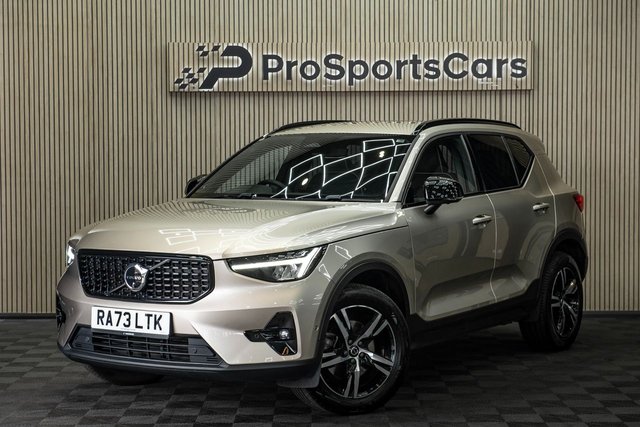 View our VOLVO XC40