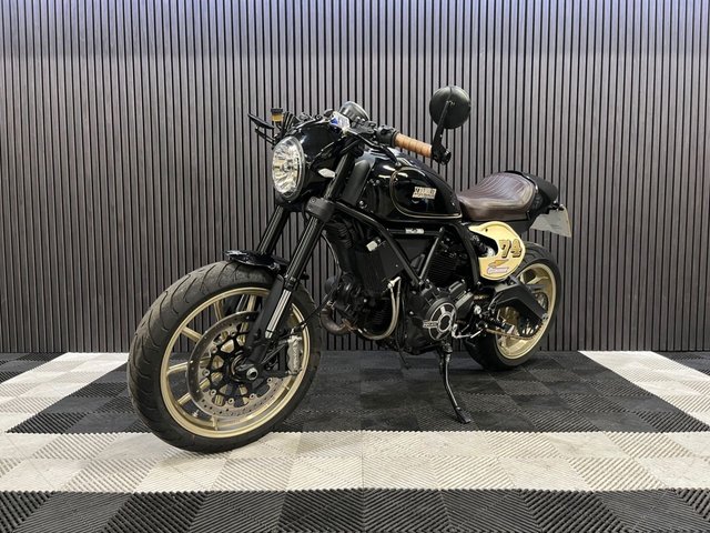 View our DUCATI Scrambler 800