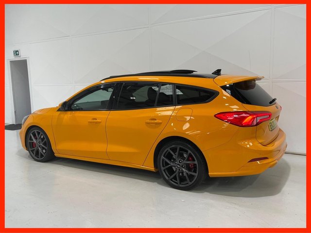 View our FORD FOCUS