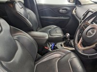 USED 2015 64 JEEP CHEROKEE 2.0 CRD Limited SUV 5dr Diesel Manual 4WD Euro 5 (s/s) (140 ps) Viewing is by appointment, black leather, service history, superb spec.