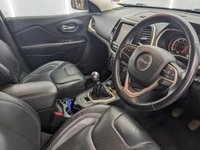 USED 2015 64 JEEP CHEROKEE 2.0 CRD Limited SUV 5dr Diesel Manual 4WD Euro 5 (s/s) (140 ps) Viewing is by appointment, black leather, service history, superb spec.