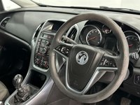 USED 2014 64 VAUXHALL ASTRA 1.4 16v Design Hatchback 5dr Petrol Manual Euro 5 (100 ps) 
