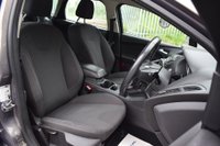 USED 2011 61 FORD FOCUS 1.6 Titanium Estate 5dr Petrol Powershift Euro 5 (125 ps) Power Fold Mirrors, Sony Sound.