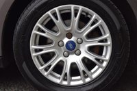 USED 2011 61 FORD FOCUS 1.6 Titanium Estate 5dr Petrol Powershift Euro 5 (125 ps) Power Fold Mirrors, Sony Sound.