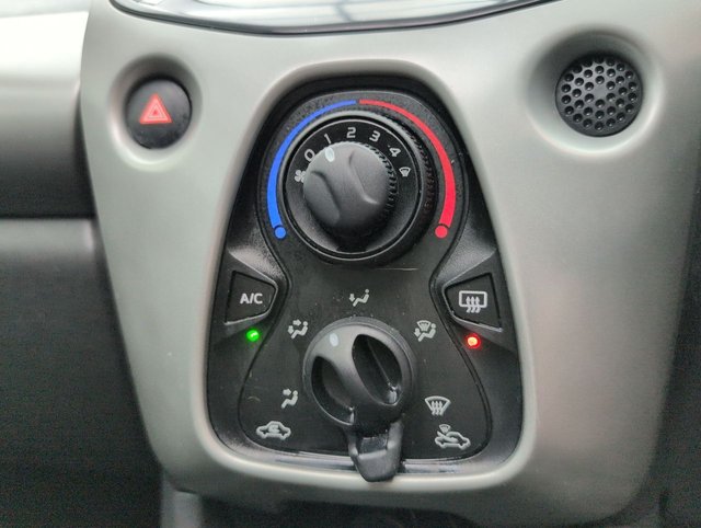 USED 2015 15 CITROEN C1 1.2 C1 Airscape Feel PureTech 5dr CLICK+COLLECT / HOME DELIVERY