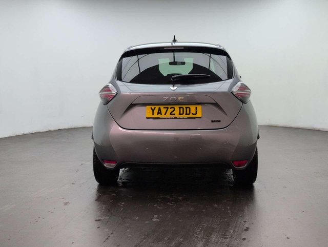 USED 2022 72 RENAULT ZOE Zoe Iconic Boost Charge EV 50 5dr CLICK+COLLECT / HOME DELIVERY