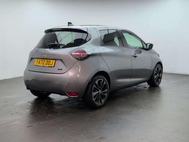 USED 2022 72 RENAULT ZOE Zoe Iconic Boost Charge EV 50 5dr CLICK+COLLECT / HOME DELIVERY