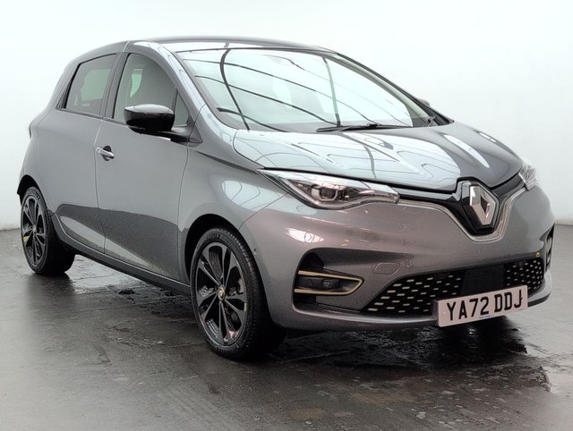 USED 2022 72 RENAULT ZOE Zoe Iconic Boost Charge EV 50 5dr CLICK+COLLECT / HOME DELIVERY