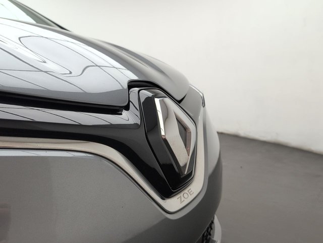 USED 2022 72 RENAULT ZOE Zoe Iconic Boost Charge EV 50 5dr CLICK+COLLECT / HOME DELIVERY