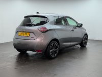 USED 2022 72 RENAULT ZOE Zoe Iconic Boost Charge EV 50 5dr CLICK+COLLECT / HOME DELIVERY