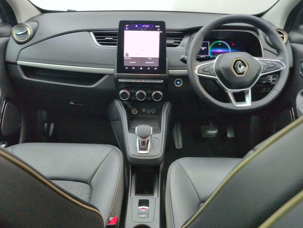 Used 2022 72 RENAULT ZOE Zoe Iconic Boost Charge EV 50 5dr CLICK+COLLECT / HOME DELIVERY