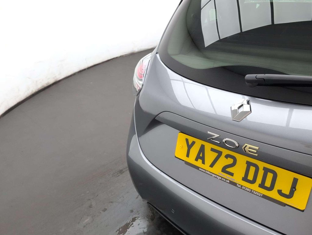Used 2022 72 RENAULT ZOE Zoe Iconic Boost Charge EV 50 5dr CLICK+COLLECT / HOME DELIVERY