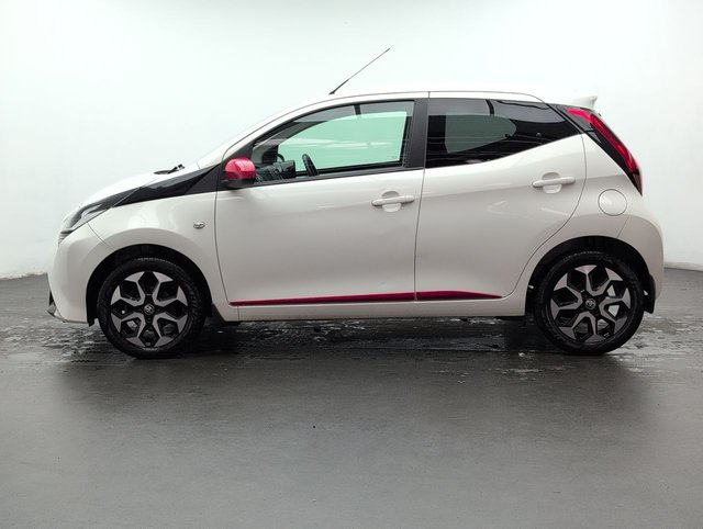 USED 2020 20 TOYOTA AYGO 1.0 Aygo X-Trend VVT-i 5dr CLICK+COLLECT / HOME DELIVERY