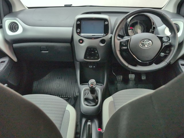 USED 2020 20 TOYOTA AYGO 1.0 Aygo X-Trend VVT-i 5dr CLICK+COLLECT / HOME DELIVERY