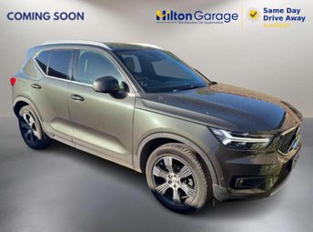 2019 VOLVO XC40