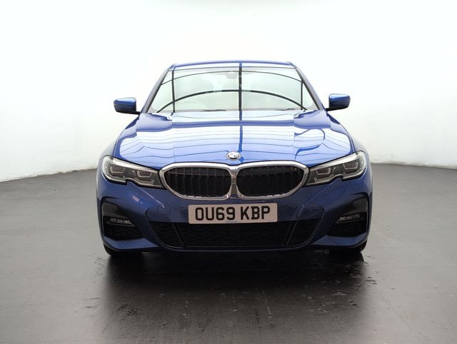 USED 2019 69 BMW 3 SERIES 2.0 330e M Sport Auto 4dr CLICK+COLLECT / HOME DELIVERY