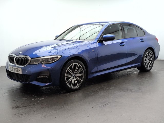 USED 2019 69 BMW 3 SERIES 2.0 330e M Sport Auto 4dr CLICK+COLLECT / HOME DELIVERY