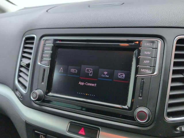 USED 2018 67 VOLKSWAGEN SHARAN 1.4 Sharan SE Nav BlueMotion Technology TSi Semi-Auto 5dr CLICK+COLLECT / HOME DELIVERY