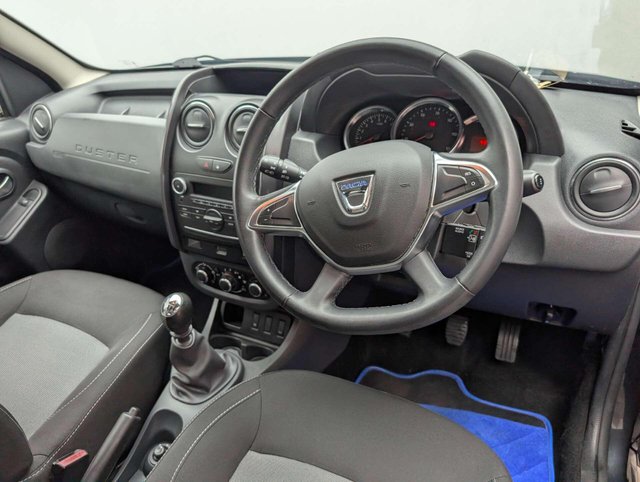 USED 2017 67 DACIA DUSTER 1.2 Duster Laureate TCe 4x2 5dr CLICK+COLLECT / HOME DELIVERY