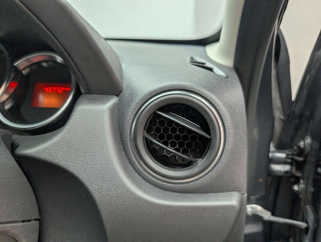USED 2017 67 DACIA DUSTER 1.2 Duster Laureate TCe 4x2 5dr CLICK+COLLECT / HOME DELIVERY