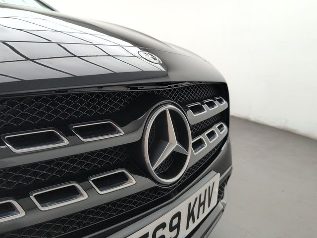 USED 2020 69 MERCEDES-BENZ GLA 1.6 GLA 180 Urban Edition Auto 5dr CLICK+COLLECT / HOME DELIVERY