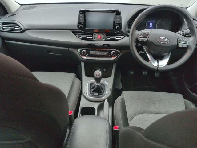 USED 2021 21 HYUNDAI I30 1.0 i30 SE Connect MHEV TGDi 5dr CLICK+COLLECT / HOME DELIVERY