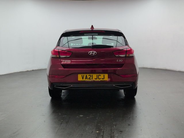 USED 2021 21 HYUNDAI I30 1.0 i30 SE Connect MHEV TGDi 5dr CLICK+COLLECT / HOME DELIVERY
