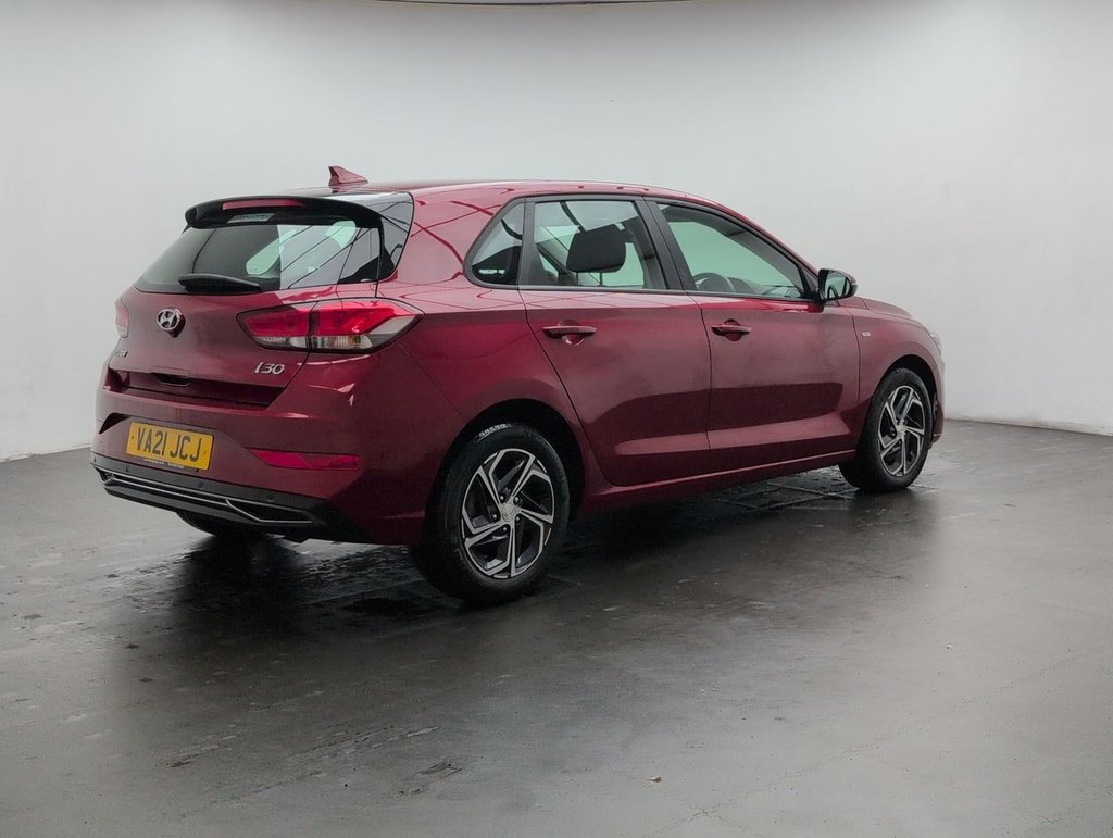 Used 2021 21 HYUNDAI I30 1.0 i30 SE Connect MHEV TGDi 5dr CLICK+COLLECT / HOME DELIVERY