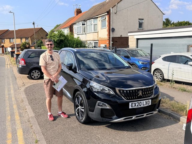 View our PEUGEOT 3008