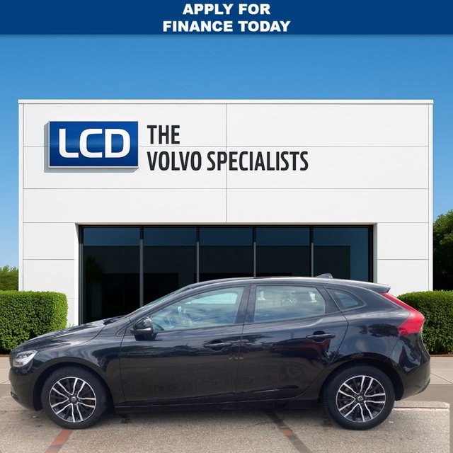 View our VOLVO V40