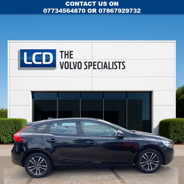 View our VOLVO V40