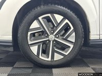 USED 2022 72 HYUNDAI KONA 64kWh Premium SUV 5dr Electric Auto (10.5kW Charger) (204 ps) Apple Car Play / DAB Radio / Reverse Camera / Sat Nav / Heated Seats