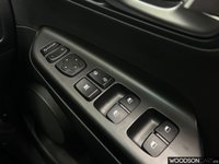 USED 2022 72 HYUNDAI KONA 64kWh Premium SUV 5dr Electric Auto (10.5kW Charger) (204 ps) Apple Car Play / DAB Radio / Reverse Camera / Sat Nav / Heated Seats