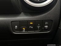 USED 2022 72 HYUNDAI KONA 64kWh Premium SUV 5dr Electric Auto (10.5kW Charger) (204 ps) Apple Car Play / DAB Radio / Reverse Camera / Sat Nav / Heated Seats