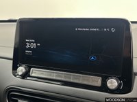 USED 2022 72 HYUNDAI KONA 64kWh Premium SUV 5dr Electric Auto (10.5kW Charger) (204 ps) Apple Car Play / DAB Radio / Reverse Camera / Sat Nav / Heated Seats