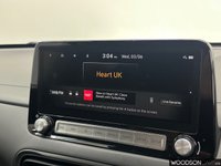USED 2022 72 HYUNDAI KONA 64kWh Premium SUV 5dr Electric Auto (10.5kW Charger) (204 ps) Apple Car Play / DAB Radio / Reverse Camera / Sat Nav / Heated Seats