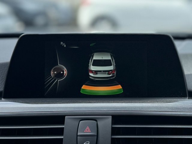 View our BMW 3 SERIES