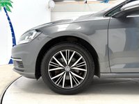 USED 2017 67 VOLKSWAGEN GOLF 1.4 TSI BlueMotion Tech SE Nav Hatchback 5dr Petrol Manual Euro 6 (s/s) (125 ps) Lovely Full Service History Golf with SATNAV, CARPLAY, Front & Rear Parking Sensors, 59000 Miles & 9 Services!