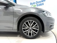 USED 2017 67 VOLKSWAGEN GOLF 1.4 TSI BlueMotion Tech SE Nav Hatchback 5dr Petrol Manual Euro 6 (s/s) (125 ps) Lovely Full Service History Golf with SATNAV, CARPLAY, Front & Rear Parking Sensors, 59000 Miles & 9 Services!