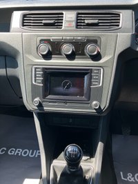 USED 2017 67 VOLKSWAGEN CADDY MAXI 2.0 TDI C20 BLUEMOTION TECH STARTLINE AIR CON PANEL VAN 6dr LWB EURO 6 * L&C GROUP WILL BEAT ANY 'WE BUY ANY CAR' OFFER FOR YOUR PART EXCHANGE *