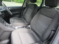 USED 2010 60 VAUXHALL MERIVA 1.4i 16V Exclusiv 5 door Petrol 2 owners from new.