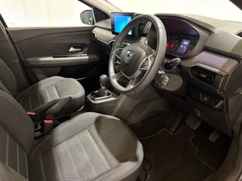 View our DACIA SANDERO