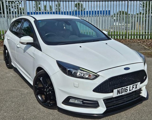View our FORD FOCUS