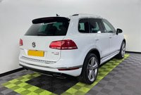 USED 2017 17 VOLKSWAGEN TOUAREG 3.0 TDI V6 BlueMotion Tech R-Line Plus SUV 5dr Diesel Tiptronic 4WD Euro 6 (s/s) (262 ps) 